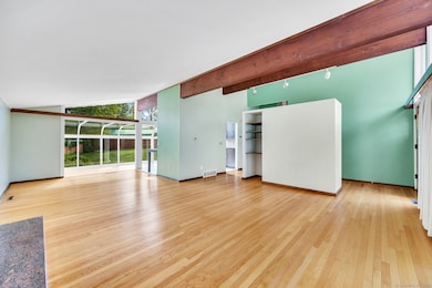 859 Still Hill Rd, Hamden, CT 06518 - photo 3