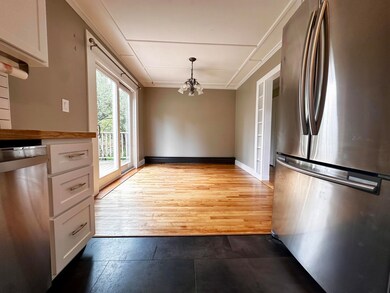 05. Dining Room
