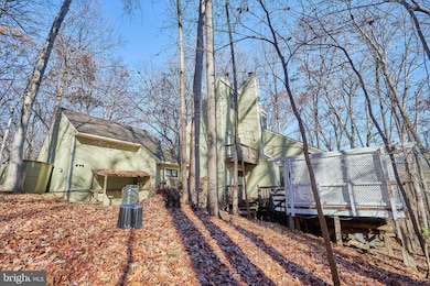 8415 Spicewood Ct, Annandale, VA 22003 - photo 5