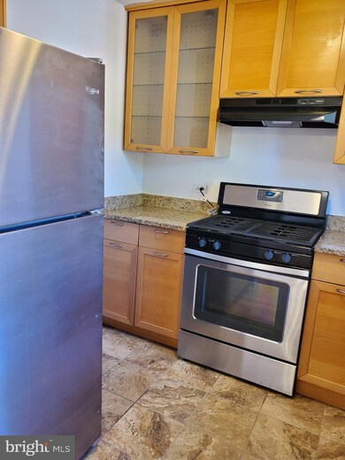 1963 Addison Rd S, District Heights, MD 20747 - photo 4