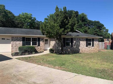 8152 Sheffield Place, Pensacola, FL 32506 - photo 3