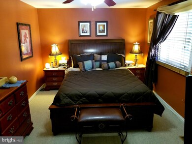 402 West Ct, Glen Burnie, MD 21061 - photo 3