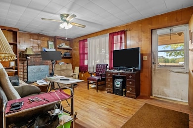 1530 Herman Adams Rd, Cumberland City, TN 37050 - photo 5