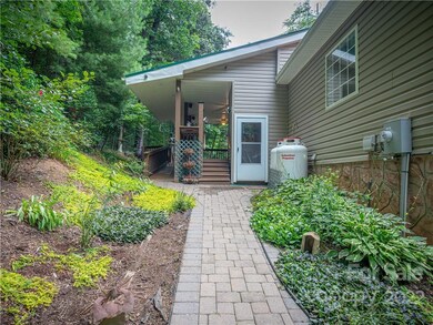 129 Springside Dr, Asheville, NC 28806 - photo 2