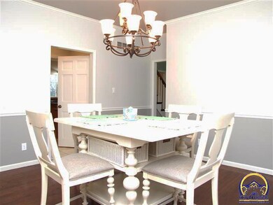 1110 SW Ottawa Trail, Topeka, KS 66615 - photo 5