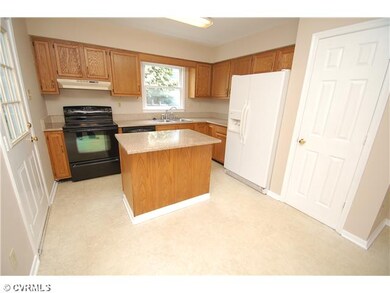 4513 Woodshire Place, Glen Allen, VA 23060 - photo 2