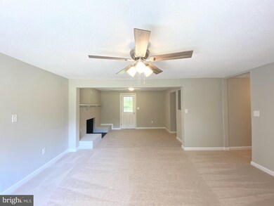 5367 Scottsville Rd, Jeffersonton, VA 22724 - photo 7