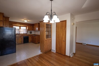 1326 Keesling Ave, Waynesboro, VA 22980 - photo 4