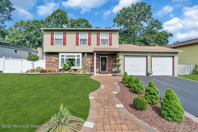 9 Flintlock Dr, Howell, NJ 07731 - photo 5