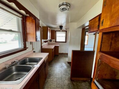 2144 Campostella Rd, Chesapeake, VA 23324 - photo 7