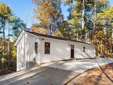 32 Shire Way Ln, Leicester, NC 28748 - photo 4