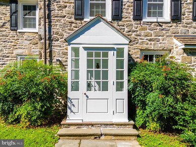 250 Landover Rd, Bryn Mawr, PA 19010 - photo 2