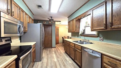 22 Fair Oaks Dr, Conway, AR 72034 - photo 5