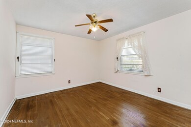 1235 Glen Laura Rd, Jacksonville, FL 32205 - photo 7