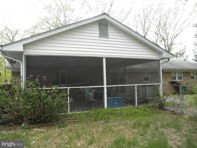 9750 Elm Ln, La Plata, MD 20646 - photo 7