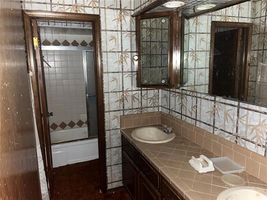 207 Hardesty Dr, Shawnee, OK 74804 - photo 7