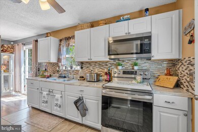 859 Columbia Ave, Newfield, NJ 08344 - photo 5