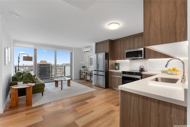 1515 Liona St unit 3707, Honolulu, HI 96814 - photo 4