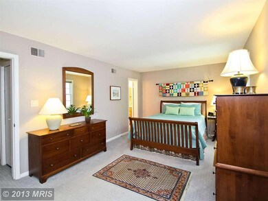 3540 Hamlet Place, Chevy Chase, MD 20815 - photo 7