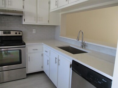 22076 Palms Way unit 2060, Boca Raton, FL 33433 - photo 4