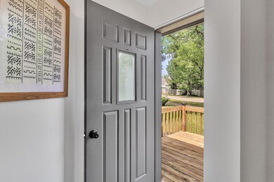 06-7210-30th-St-WindowStill-Real-Estate-