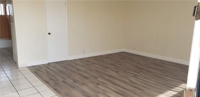 901 Carob Way unit E, Montebello, CA 90640 - photo 3