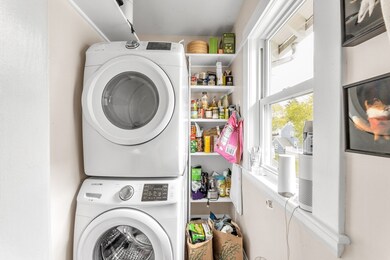 79 Hewlett St unit 2, Roslindale, MA 02131 - photo 6