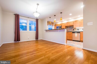 1023 Grovehill Rd, Halethorpe, MD 21227 - photo 7