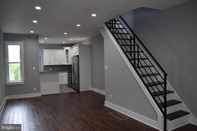 4440 Edgemont St, Philadelphia, PA 19137 - photo 4