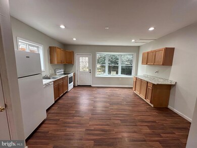 6221 Kenilworth Ave, Riverdale, MD 20737 - photo 5