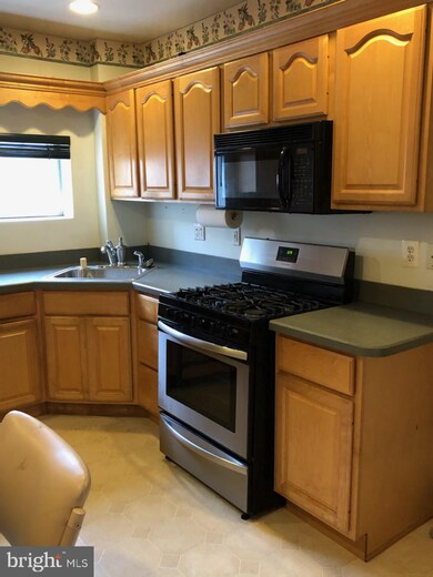 3215 O Donnell St, Baltimore, MD 21224 - photo 3