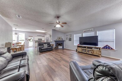 310 Dalhart Ct, Weatherford, TX 76086 - photo 6