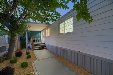 9426 Tamarisk Ave unit 21, Hesperia, CA 92345 - photo 5