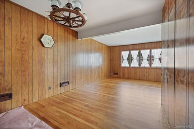 19 Clematis Rd, Brewster, NY 10509 - photo 5