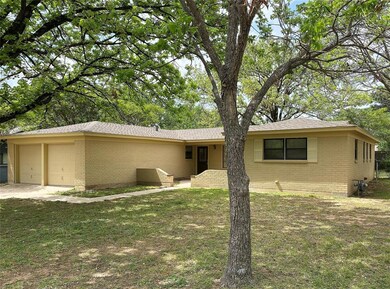 1921 Charleston Dr, Bedford, TX 76022 - photo 2
