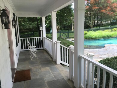 379 Round Hill Rd unit Cottage, Greenwich, CT 06831 - photo 7