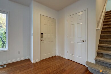 Entry with beautiful  bamboo oors