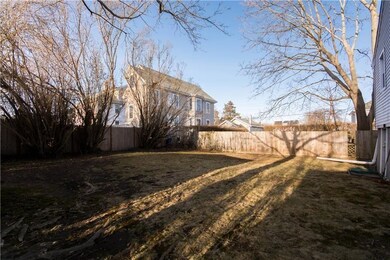 104 Kay St unit 2, Newport, RI 02840 - photo 2