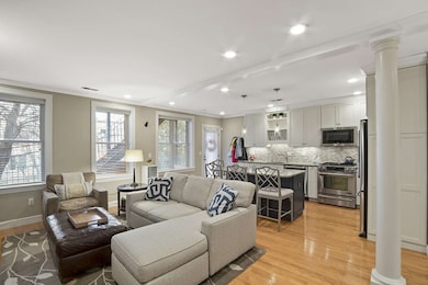 38 Mount Vernon St unit 2, Charlestown, MA 02129 - photo 4