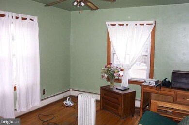 320 Commerce St, Waynesboro, PA 17268 - photo 6