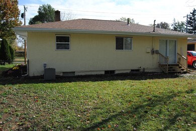 1597 Zettler Rd 053