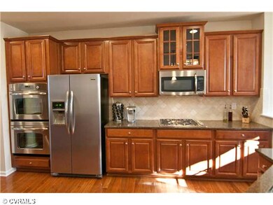 Kitchen - With 42