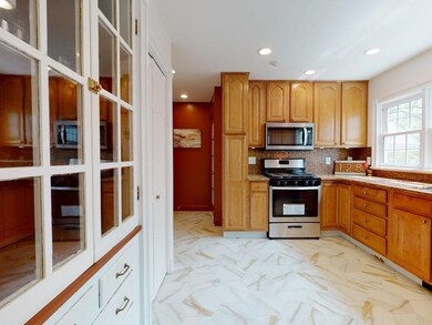 128 Elm St unit 1, Belmont, MA 02478 - photo 5