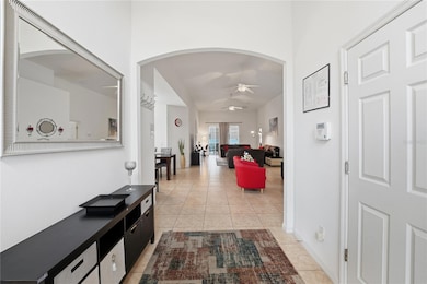 4725 Ruby Red Ln, Kissimmee, FL 34746 - photo 4