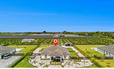 18261 SW 224th St, Miami, FL 33170 - photo 5