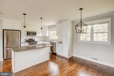 20 Green Tree Rd, Stratford, NJ 08084 - photo 5