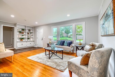 8809 Wolverton Rd, Parkville, MD 21234 - photo 2