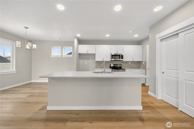 1203 Hickory Rd, Moses Lake, WA 98837 - photo 3