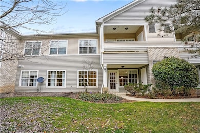 522 Robinwood Ln unit I, Copley, OH 44321 - photo 2