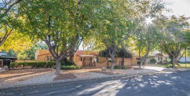 4168 E Pinecrest Cir, Las Vegas, NV 89121 - photo 4